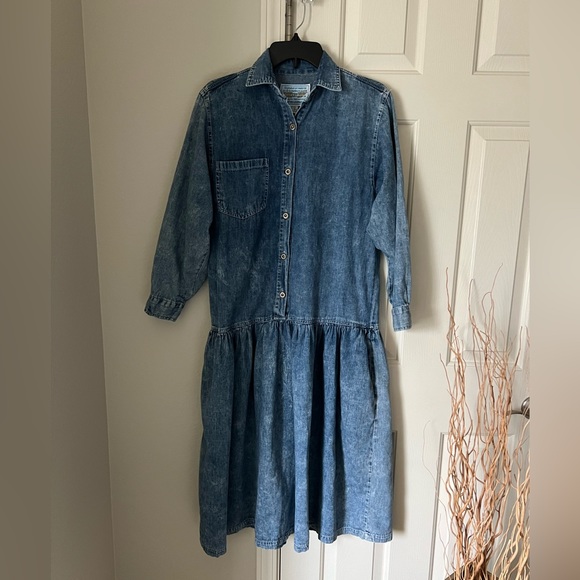 Denim Midi Dress - Picture 6 of 10